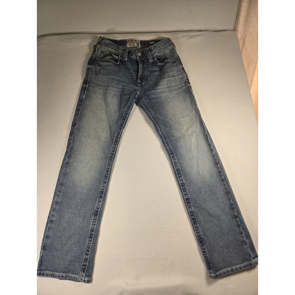 Ariat M2 Men's Traditional Relaxed Boot Cut Jeans, Size 30x32, Medium Wash, Blue